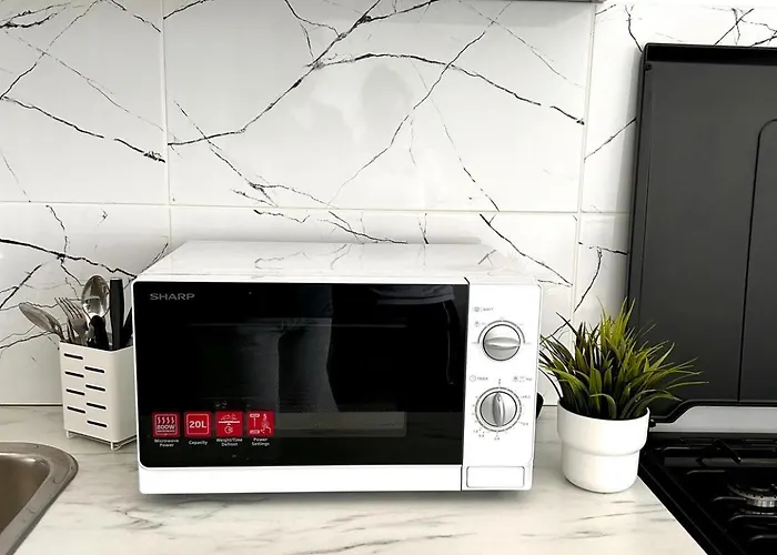 Brand New With Self Check In - Spital Fundeni -dragonul Rosu Бухарест