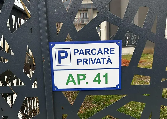 Brand New With Self Check In - Spital Fundeni -dragonul Rosu