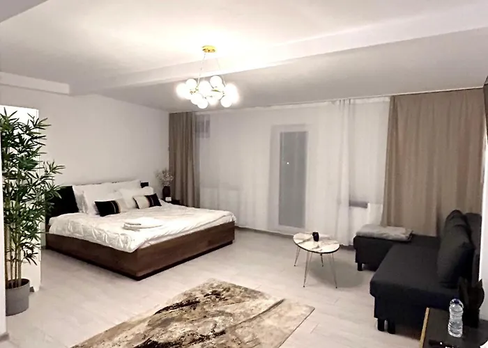 Апартаменти Brand New With Self Check In - Spital Fundeni -dragonul Rosu Бухарест