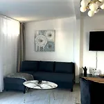 Brand New With Self Check In - Spital Fundeni -dragonul Rosu Bucharest
